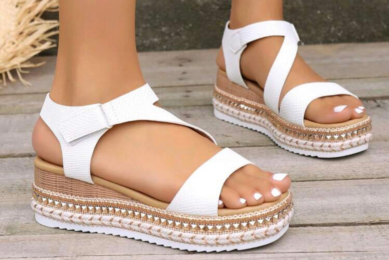 Ladies Strap Sandals